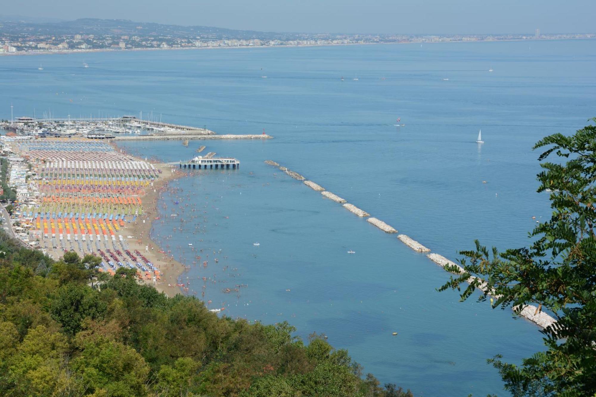 Graziella Residence Appartamenti Gabicce Mare Dış mekan fotoğraf